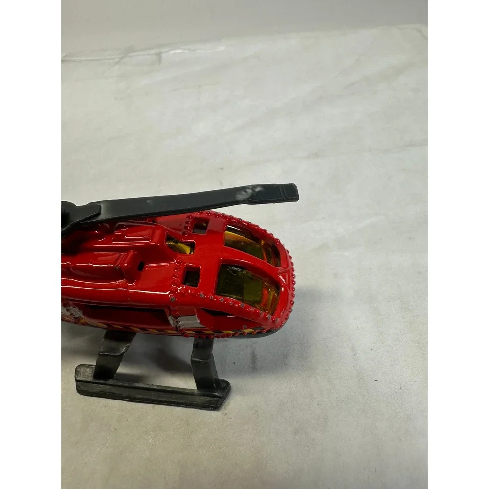 Matchbox‎ Red Rescue Helicopter Jurassic Park World Pterodactyl